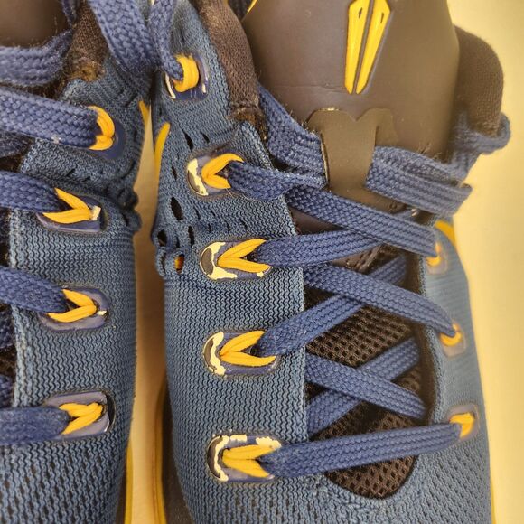 Nike Kobe 9 EM Low Gym Blue Sneakers Tennis Shoes Gold 653593401 - Picture 4 of 10